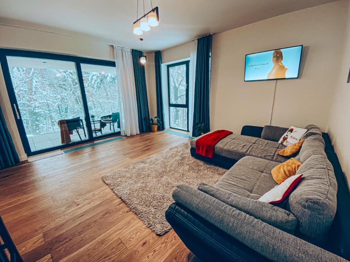 Apartamento 8Ight Braşov Exterior foto